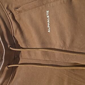 NWOT Alphalete Men's Essential Joggers